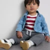 0–36 måneder | Sett med langermet T-skjorte, bukser og denimskjorte