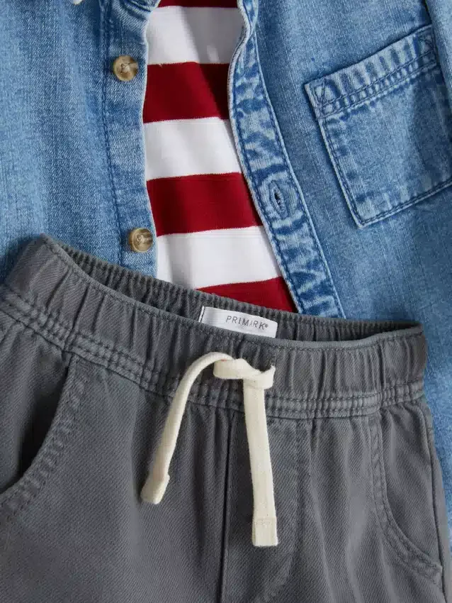 0–36 måneder | Sett med langermet T-skjorte, bukser og denimskjorte
