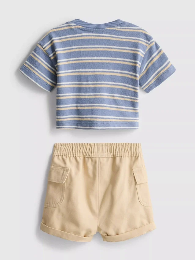 0–36 måneder | sett med T-skjorte og cargoshorts