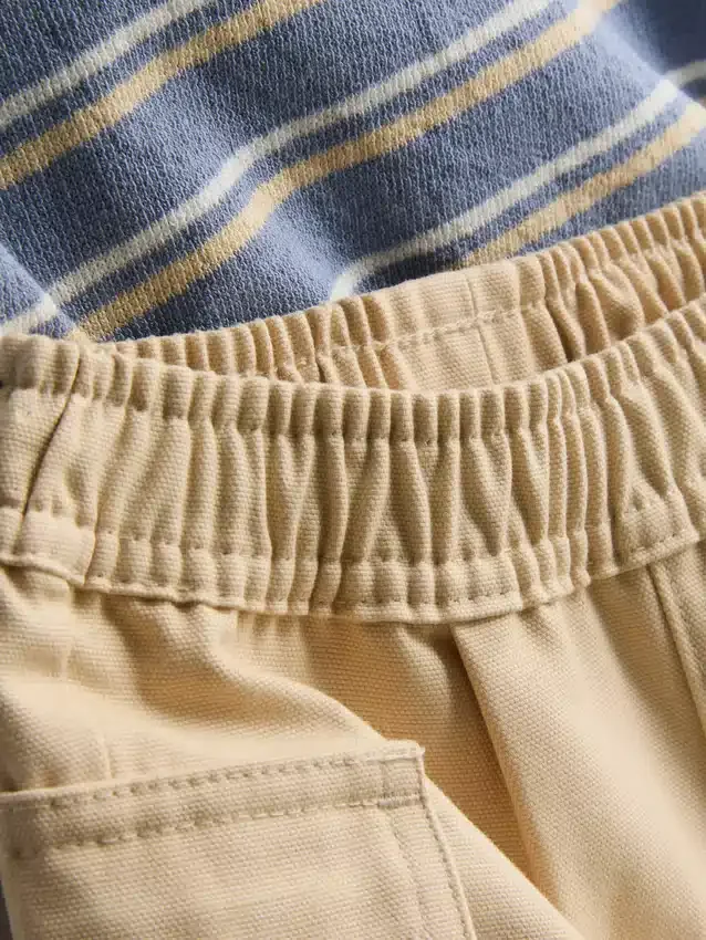 0–36 måneder | sett med T-skjorte og cargoshorts