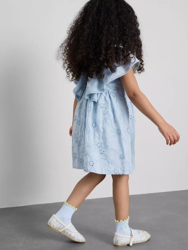 1,5–12 år | The Edit blomsterbrodert smockkjole