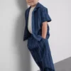 1,5–12 år | The Edit-sett med bomullsskjorte og bukser med strukturert stripe