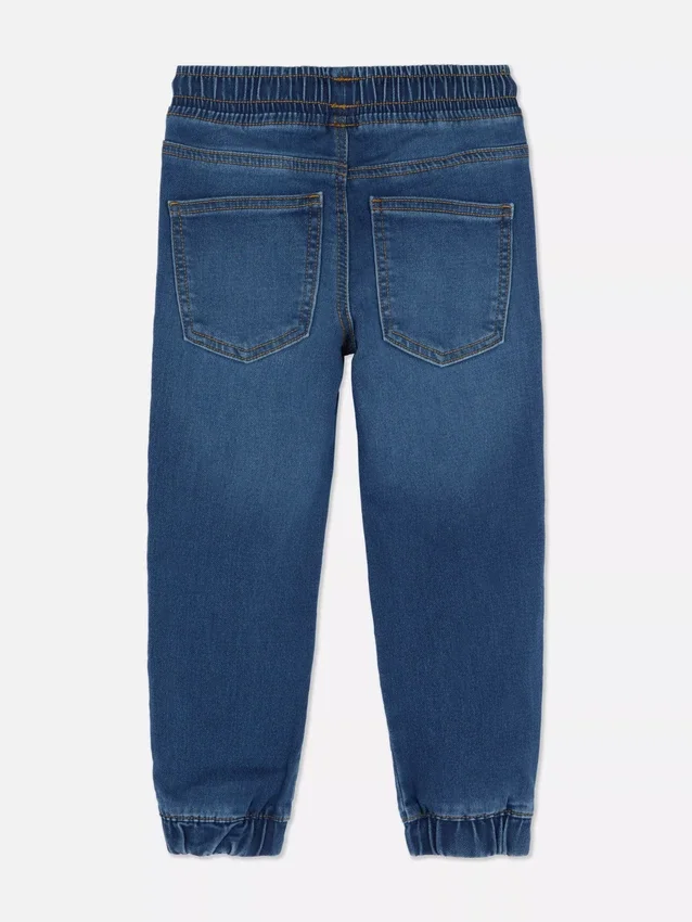 1,5–7 år | Jeans med oppbrettede bukseben
