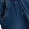 1,5–7 år | Jeans med oppbrettede bukseben