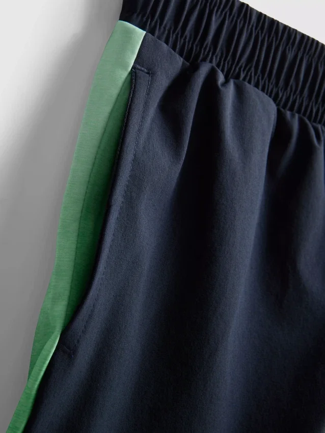 1,5–7 år | sett med aktiv-T-skjorte og shorts