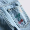 1,5–8 år | Jeans med fruktbroderi