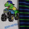 1,5–8 år | pysjamaser i fleece med dinosaurmotiv