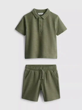 1,5–8 år | sett med poloskjorte og shorts