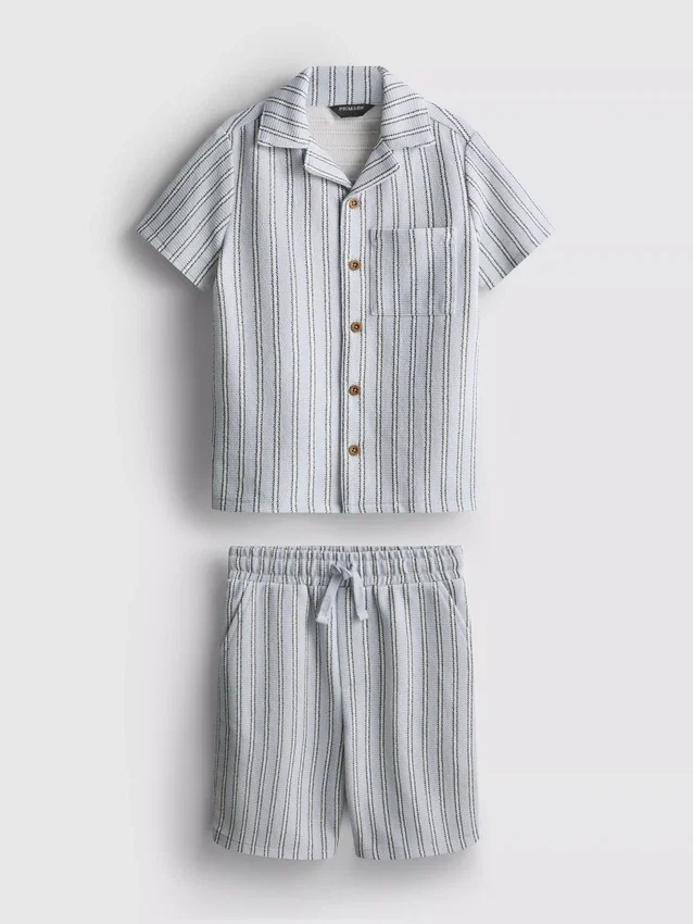 1,5–8 år | Sett med stripet strikket skjorte og shorts