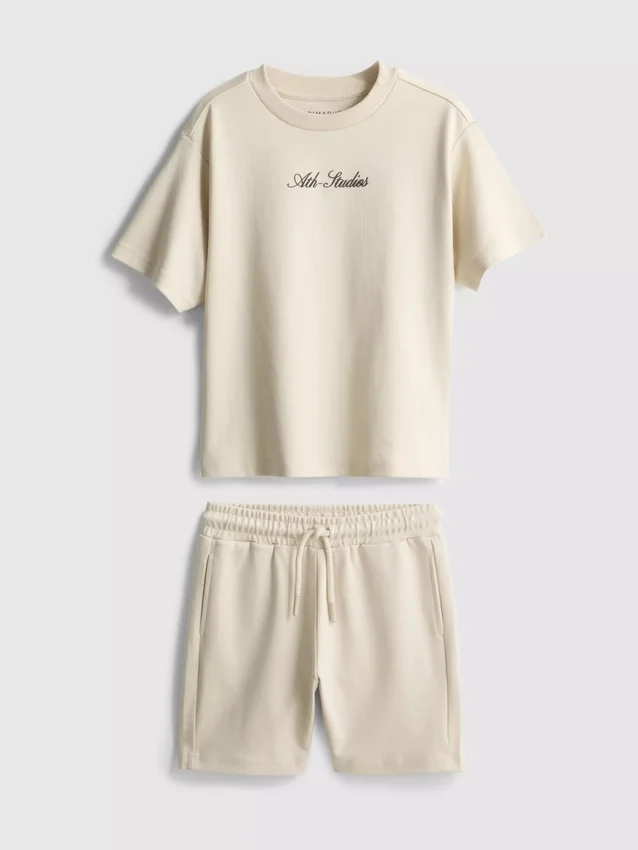 1,5–8 år | sett med T-skjorte og shorts