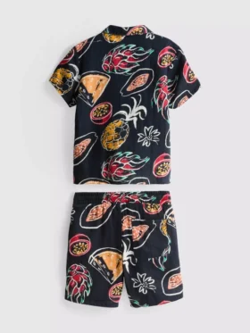 1,5–8 år | sett med trykt skjorte og shorts