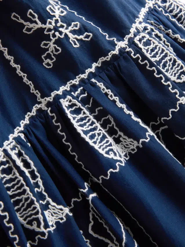 1,5–9 år | Brodert smockkjole med spaghettistropper