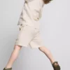 1,5–9 år | sett med brodert skjorte og shorts
