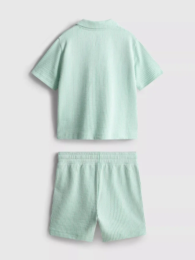 1,5–9 år | sett med stripete skjorte og shorts