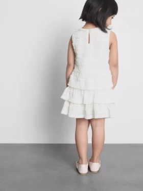 1,5–9 år | Skort med lagvis blonderkant