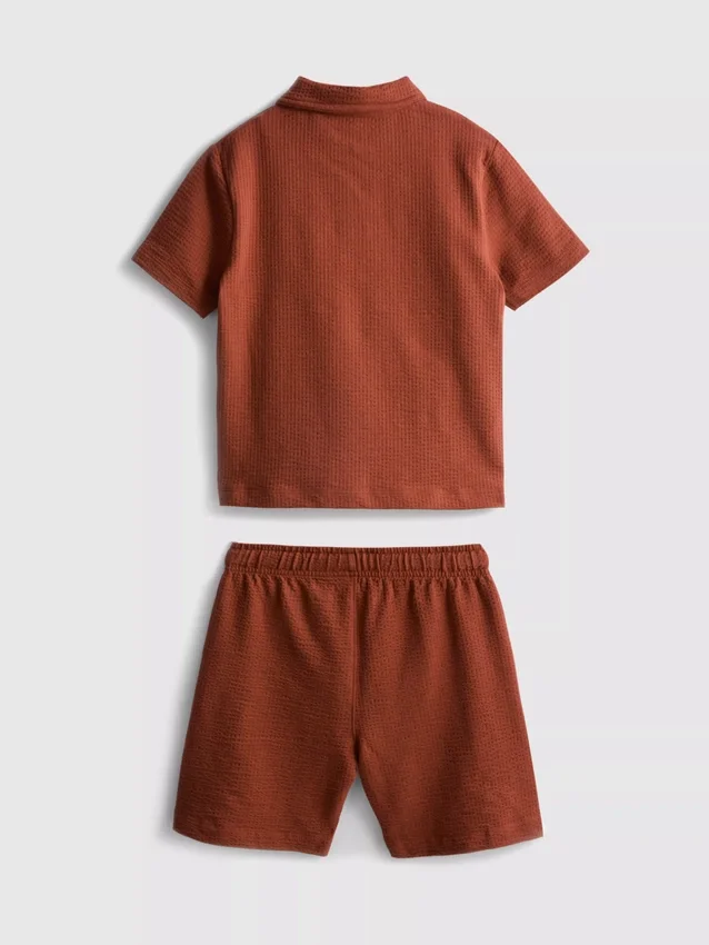 1–9 år | sett med strukturert poloskjorte og shorts