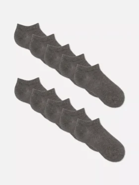10-pakning med uunnværlige sneakersokker