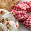 3-pakning med Disney-scrunchies med Winnie the Pooh-motiv