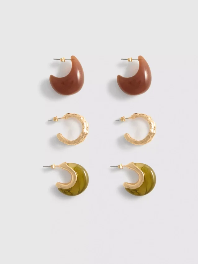 3-pakning med hoop-øreringer i resin