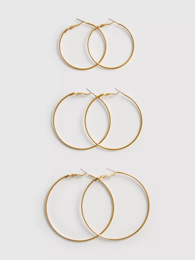 3-pakning med store hoop-øreringer