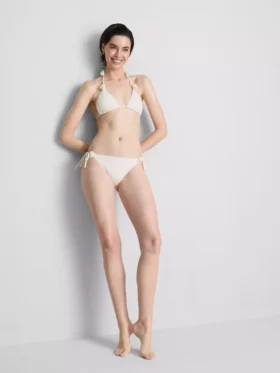 3D-blomstret trekantet bikinitopp
