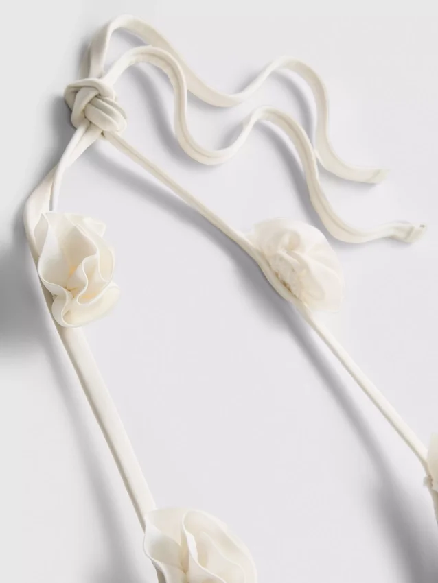 3D-blomstret trekantet bikinitopp