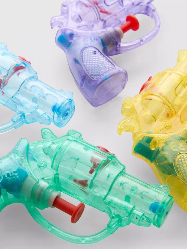 4-pakk med mini-vannpistoler