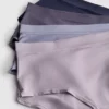 4-pakning med høye truser i mikrofiber