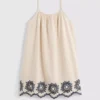 7–15 år | brodert cami-smockkjole