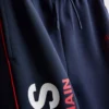 7–15 år | Joggebukser med mansjetter fra Paris Saint-Germain F.C.