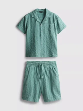 7–15 år | sett med strukturert kortærmet skjorte med knapper og shorts