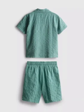 7–15 år | sett med strukturert kortærmet skjorte med knapper og shorts