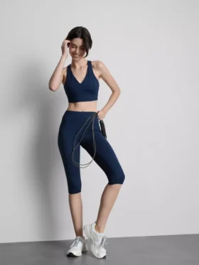 Aktive capri-leggings med høy midje og jevn støtte