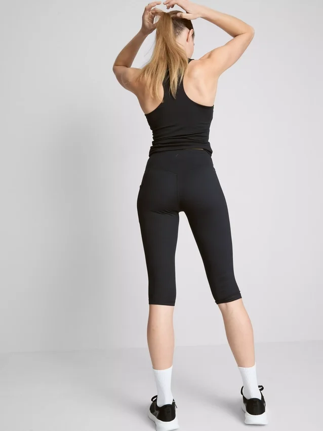 Aktive capri-leggings med høy midje og jevn støtte