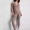 Aktive leggings med høy midje i lønnetrykk
