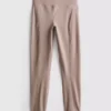 Aktive leggings med høy midje i lønnetrykk