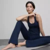 Aktive leggings med høy midje, jevn støtte og utvidet ben