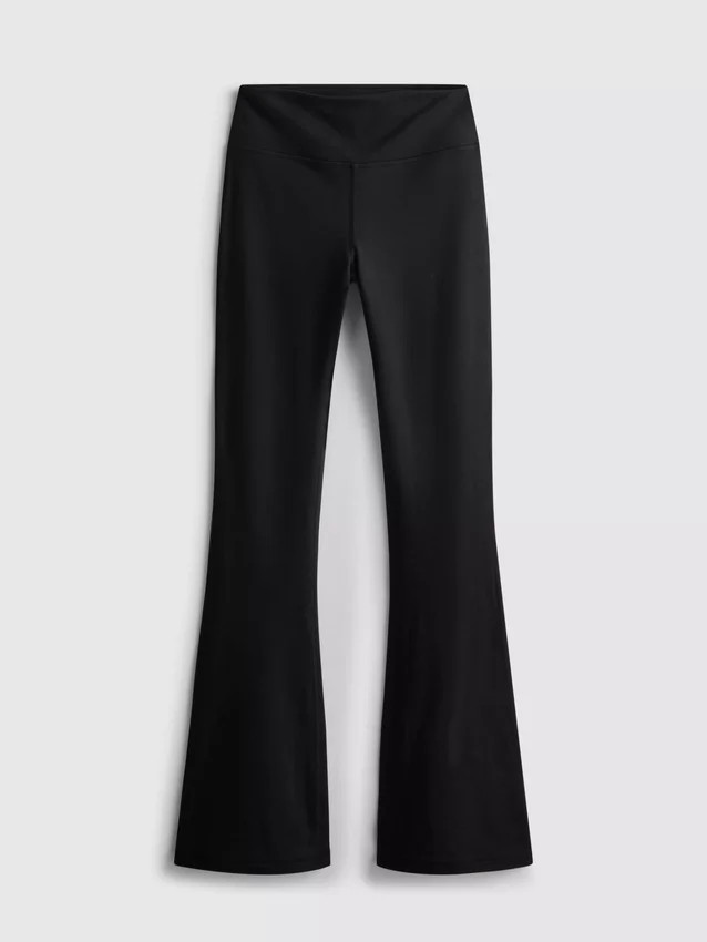 Aktive leggings med høy midje, jevn støtte og utvidet ben