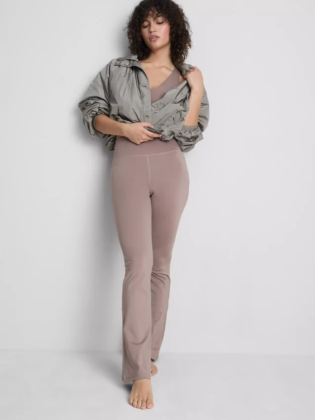 Aktive leggings med høy midje og utvidet ben