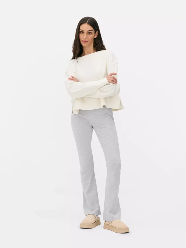 Aktive leggings med høy midje og utvidet ben