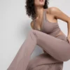 Aktive leggings med høy midje og utvidet ben