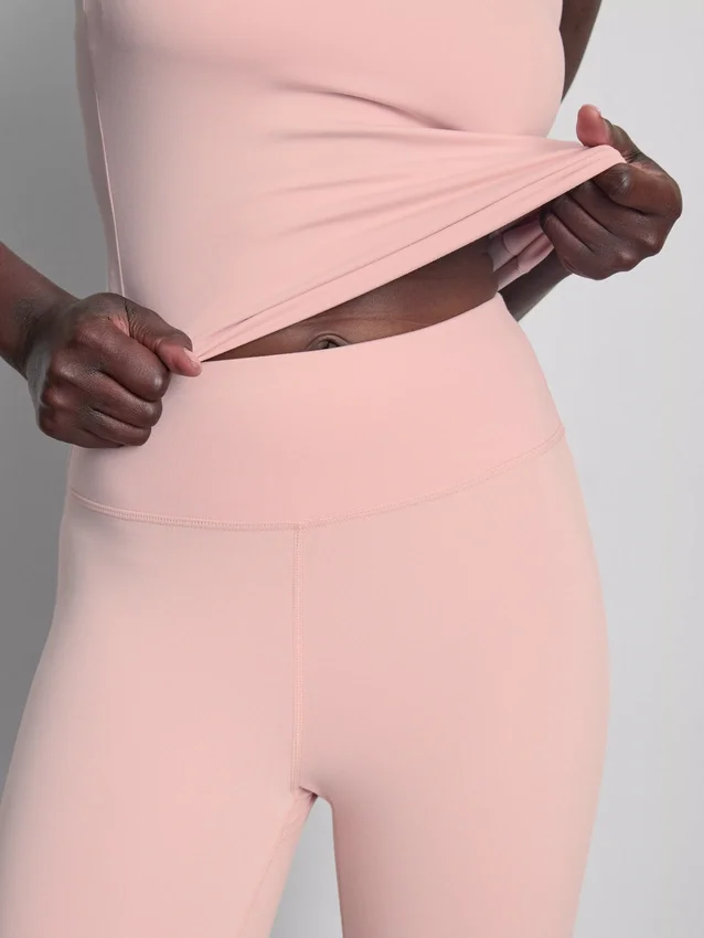 Aktive leggings med høy midje og utvidet ben
