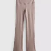 Aktive leggings med høy midje og utvidet ben