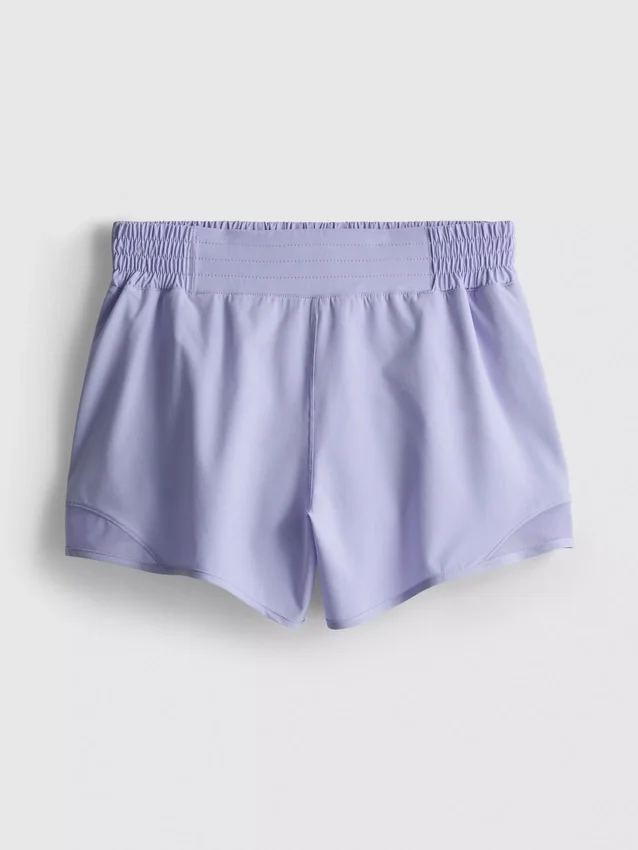 Aktive shorts med mesh-innsats