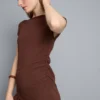 Asymmetrisk krøllet topp
