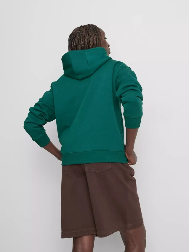 Avslappet hoodie i atletisk stil