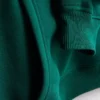 Avslappet hoodie i atletisk stil