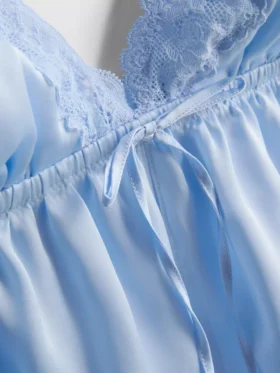 Babydoll-bralette i sateng og blonder til brud