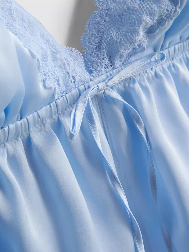 Babydoll-bralette i sateng og blonder til brud
