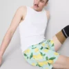 Badeshorts med sitronmønster